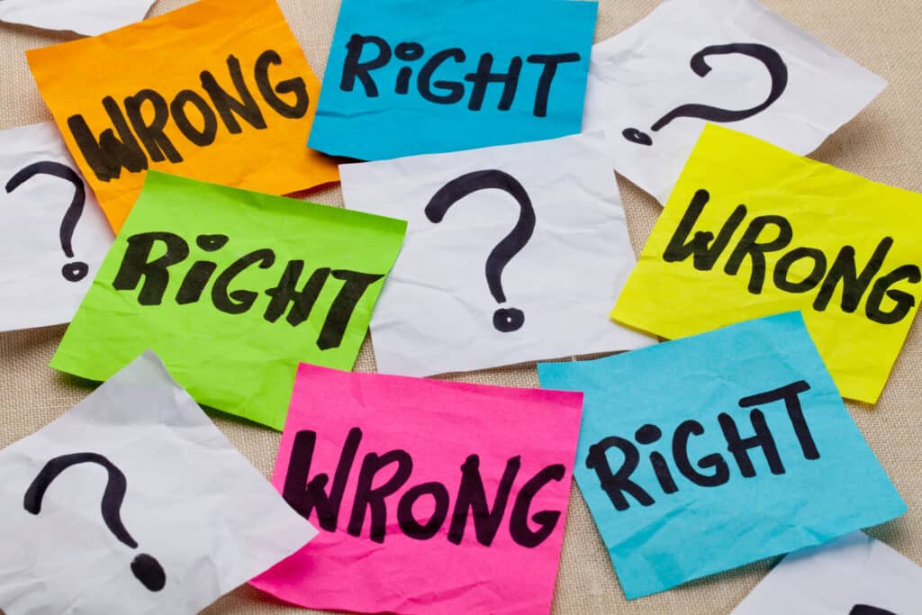 Wrong and Right on colourful post-its